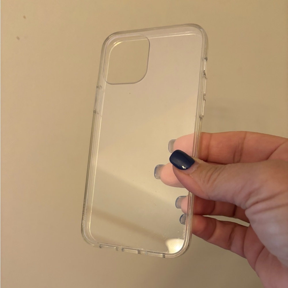 Clear case for iPhone 12 and 12 Pro 6.1”